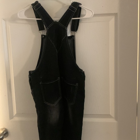 Girls Overall Jeans - Picture 5 of 5